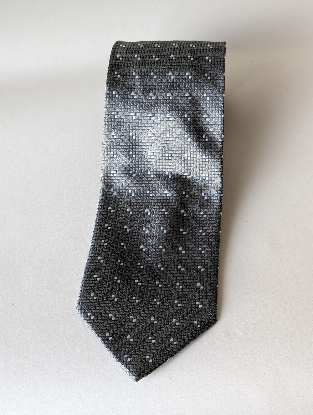 Stafford Men's Silk Gray Micro-Pattern Tie 56" Long